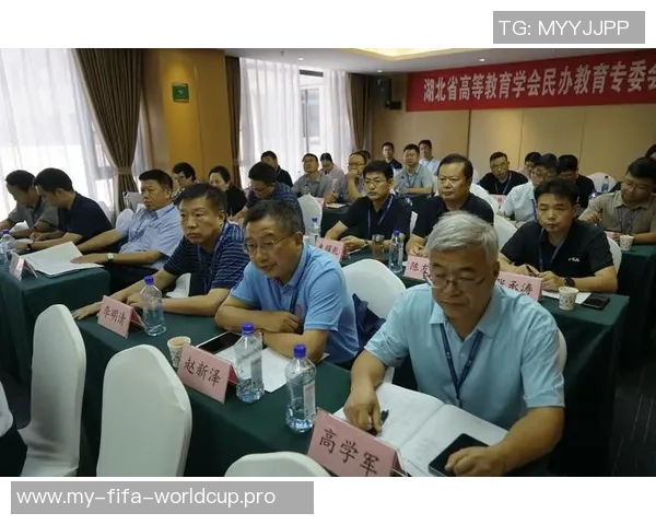 重庆排球队耐力提升之路探讨与热议 重庆排球队耐力提升之路探讨与热议